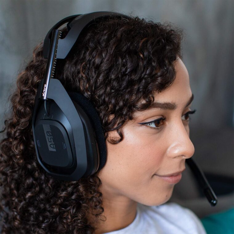 ASTRO gaming PS5 headset is ergonomically design for grinding.